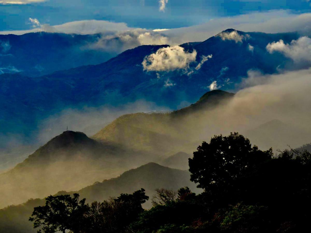 El Refugio La Brisa Del Diablo Bed & Breakfast Valle Hornito ภายนอก รูปภาพ